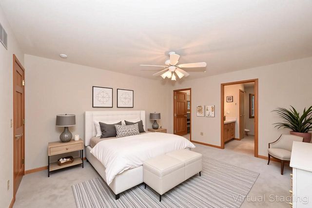 16607 W Sumerland COURT, New Berlin, WI 53151