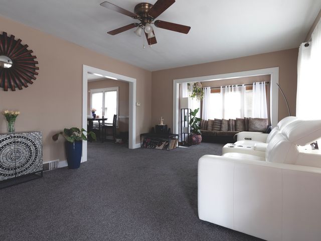 404 N Prairie Avenue, Joliet, IL 60435