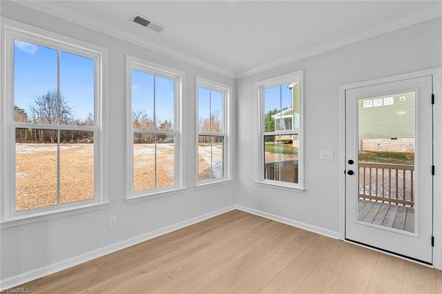 8607 Lemur Lane, Summerfield, NC 27358