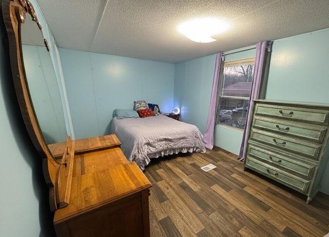 25 Don Grider Road, Russell Springs, KY 42642