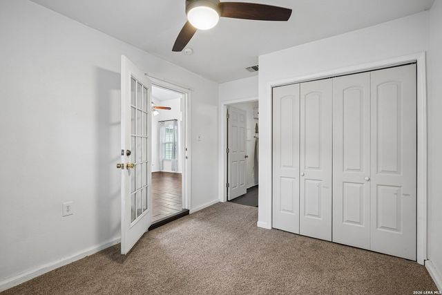 8724 Seven Seas, San Antonio, TX 78242