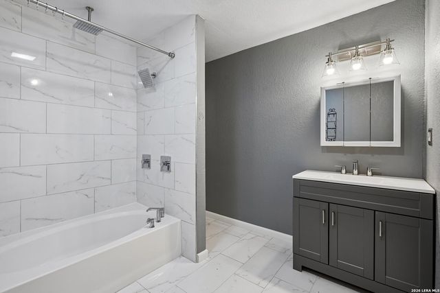 8724 Seven Seas, San Antonio, TX 78242