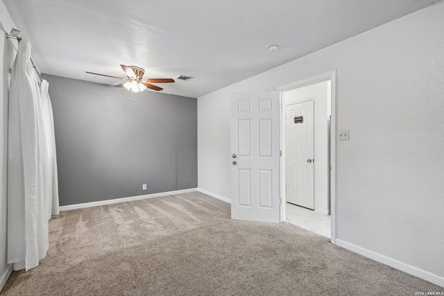8724 Seven Seas, San Antonio, TX 78242