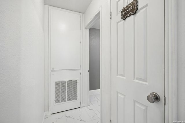 8724 Seven Seas, San Antonio, TX 78242