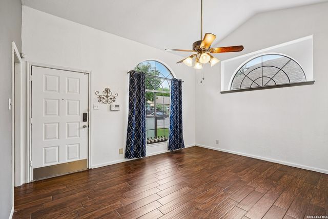 8724 Seven Seas, San Antonio, TX 78242