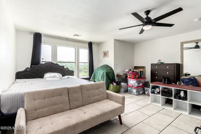 5169 S Fox Trot Drive, Tucson, AZ 85746