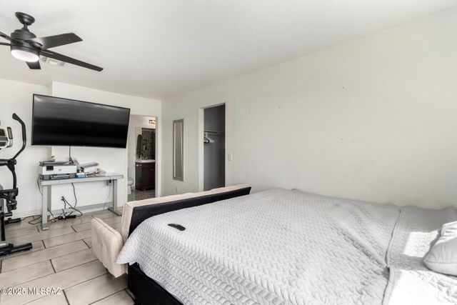 5169 S Fox Trot Drive, Tucson, AZ 85746