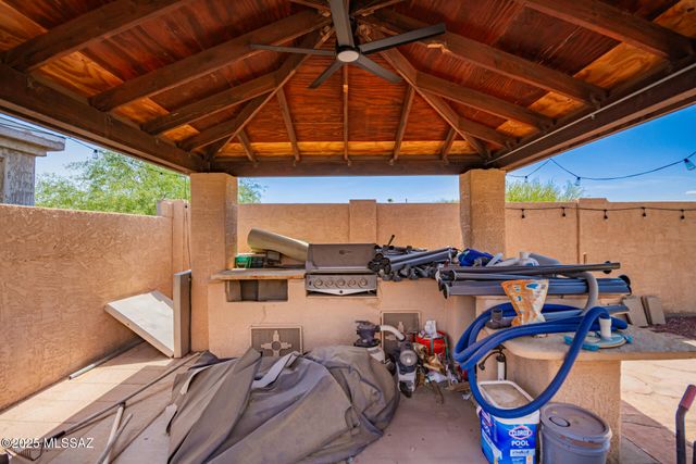 5169 S Fox Trot Drive, Tucson, AZ 85746