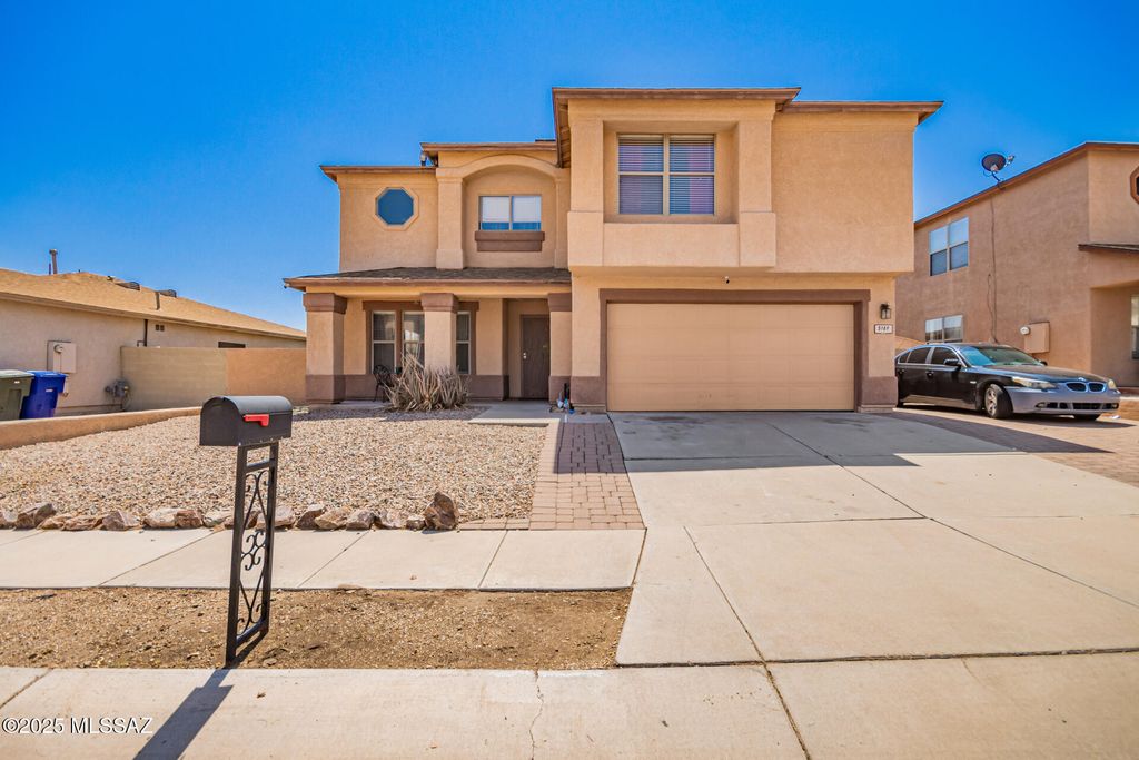 5169 S Fox Trot Drive, Tucson, AZ 85746