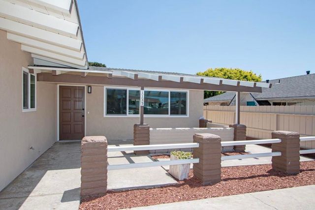 & 1135 GARDENA ROAD, Encinitas, CA 92024