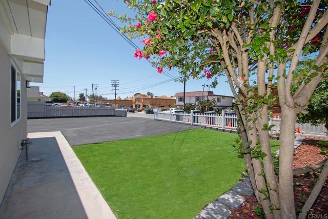 & 1135 GARDENA ROAD, Encinitas, CA 92024