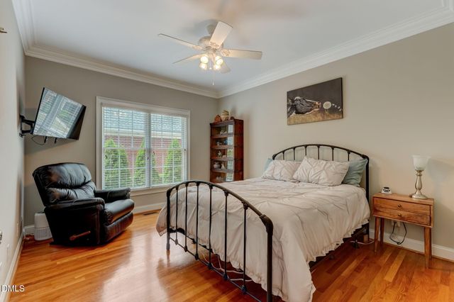 966 Tremore Club Drive, Burlington, NC 27215