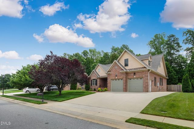 966 Tremore Club Drive, Burlington, NC 27215