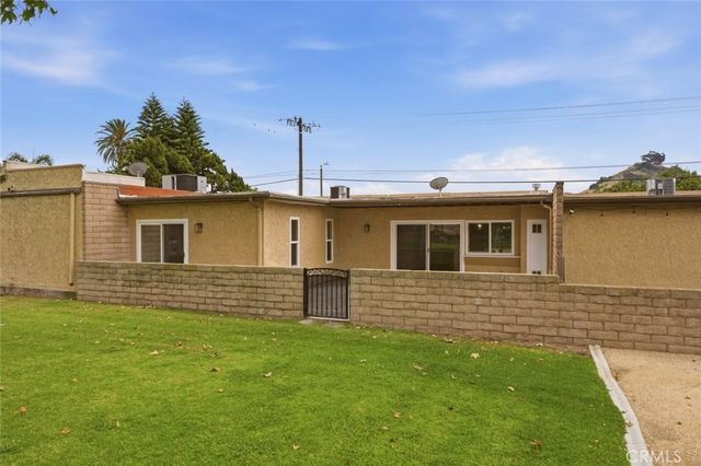 725 Palomares Avenue, San Dimas, CA 91773