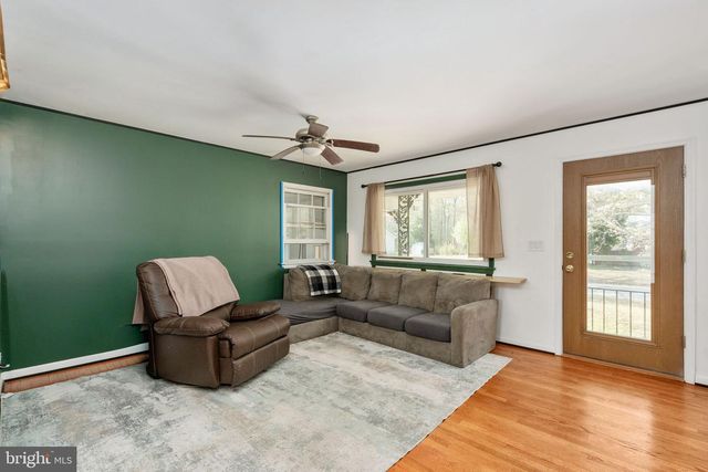160 12TH ST., Colonial Beach, VA 22443
