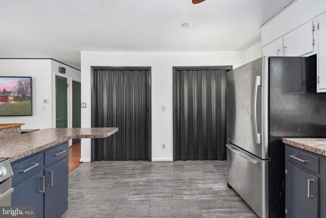 160 12TH ST., Colonial Beach, VA 22443
