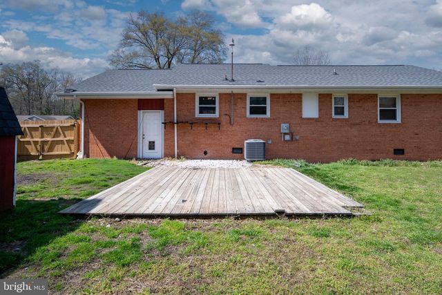 160 12TH ST., Colonial Beach, VA 22443