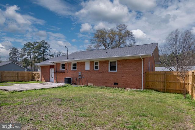 160 12TH ST., Colonial Beach, VA 22443