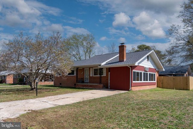 160 12TH ST., Colonial Beach, VA 22443