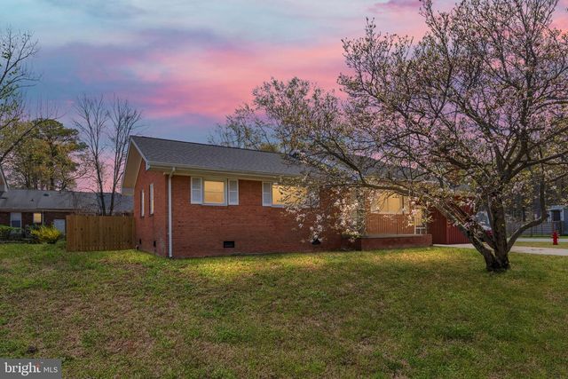 160 12TH ST., Colonial Beach, VA 22443