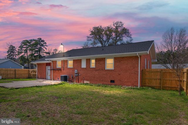 160 12TH ST., Colonial Beach, VA 22443