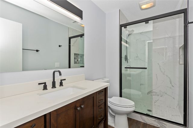 2701 Scenic Valley Drive, West Des Moines, IA 50265