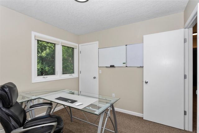 2701 Scenic Valley Drive, West Des Moines, IA 50265