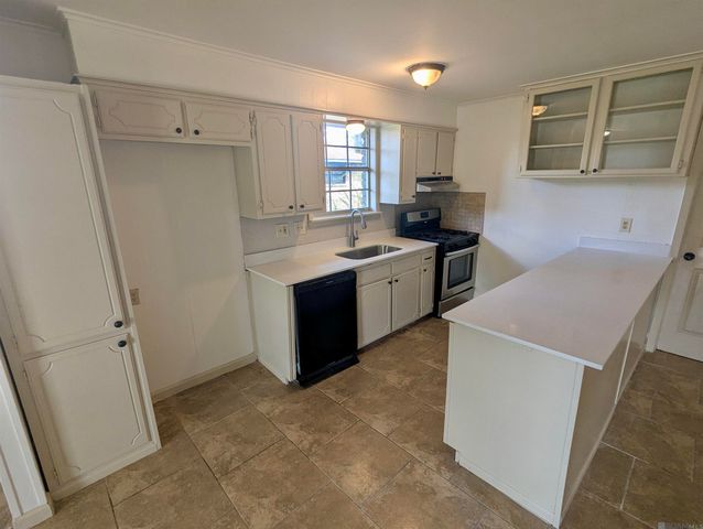 6744 Dalark Dr, Baton Rouge, LA 70812