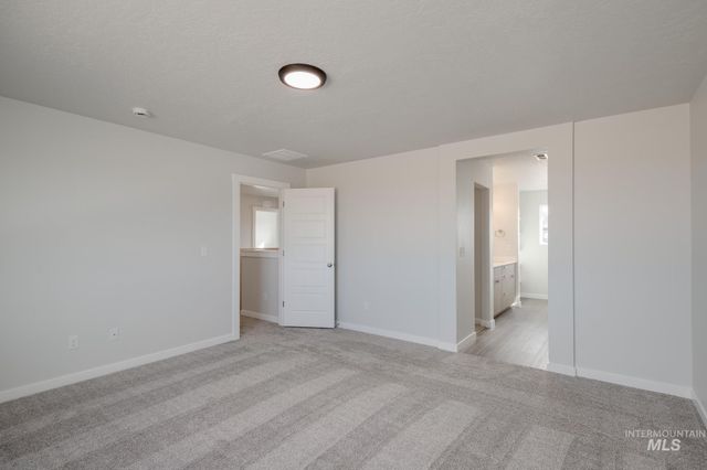 5408 S Desert Cactus Ave, Meridian, ID 83642