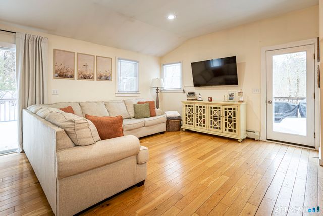 429 Lakeside Road, Morris, CT 06763