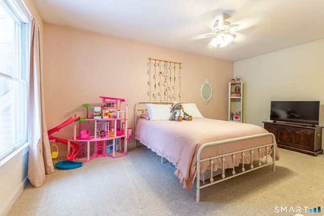 429 Lakeside Road, Morris, CT 06763