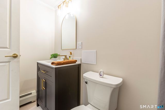 429 Lakeside Road, Morris, CT 06763