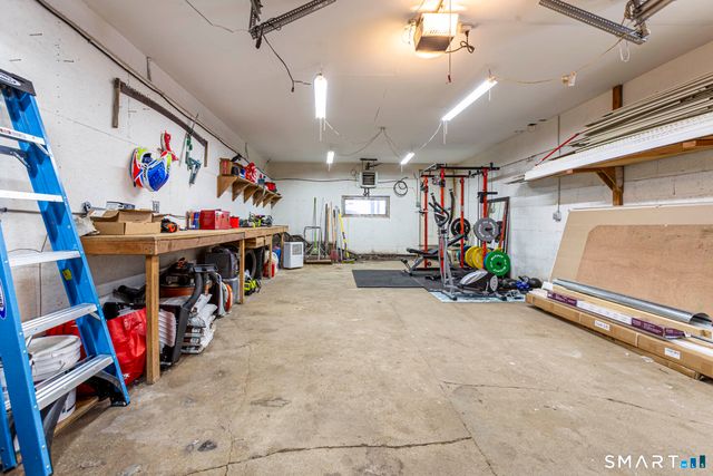 429 Lakeside Road, Morris, CT 06763