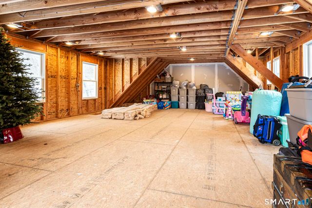 429 Lakeside Road, Morris, CT 06763