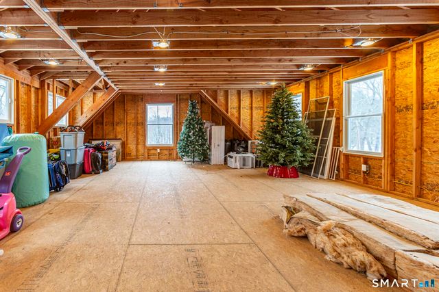 429 Lakeside Road, Morris, CT 06763