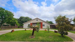 6946 Cole Creek Drive, Houston, TX 77092