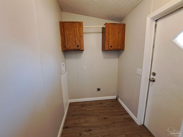 8584 Alvarado Calzada, Pensacola, FL 32507