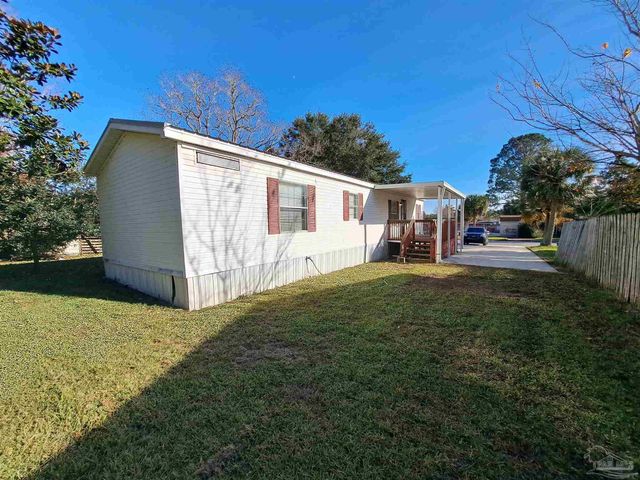 8584 Alvarado Calzada, Pensacola, FL 32507
