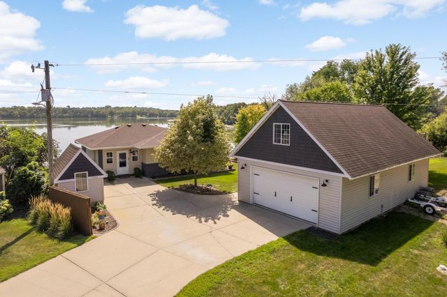 20341 Fairlawn Avenue, Prior Lake, MN 55372