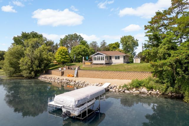 20341 Fairlawn Avenue, Prior Lake, MN 55372