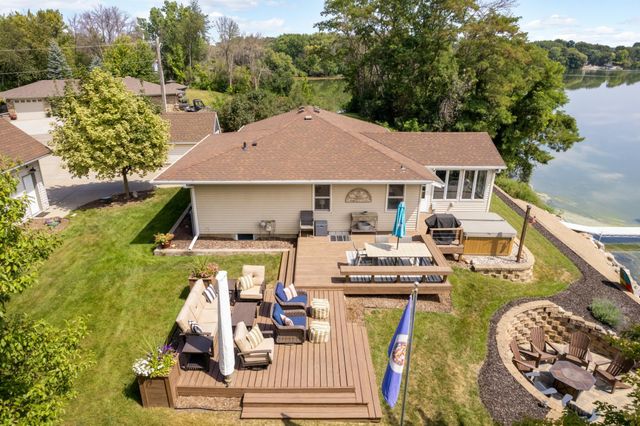 20341 Fairlawn Avenue, Prior Lake, MN 55372