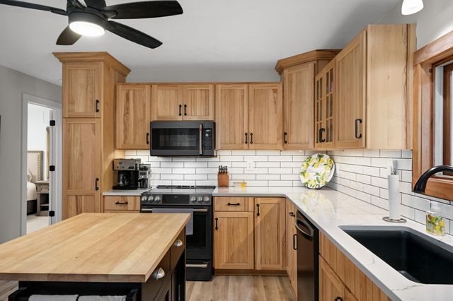 20341 Fairlawn Avenue, Prior Lake, MN 55372