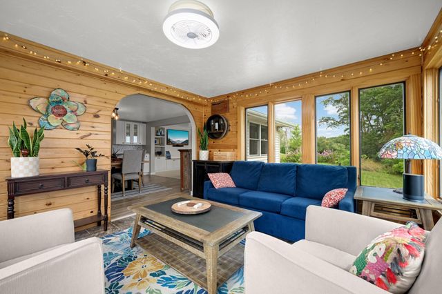20341 Fairlawn Avenue, Prior Lake, MN 55372