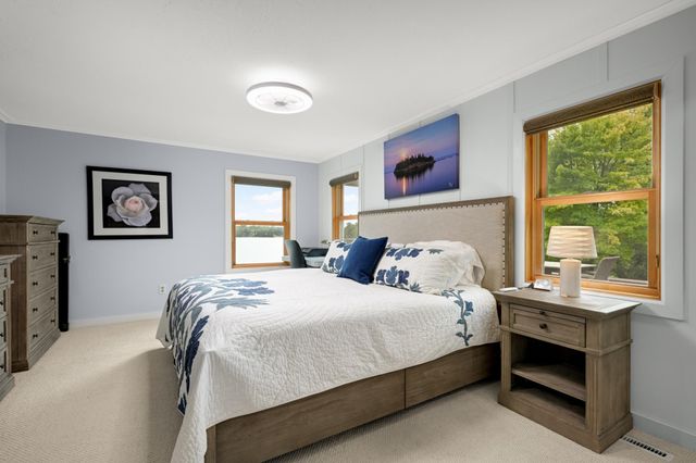 20341 Fairlawn Avenue, Prior Lake, MN 55372