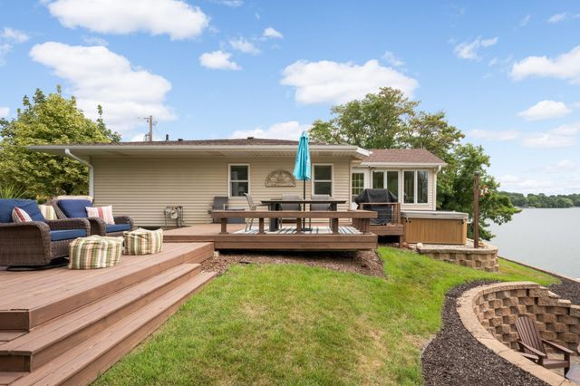 20341 Fairlawn Avenue, Prior Lake, MN 55372