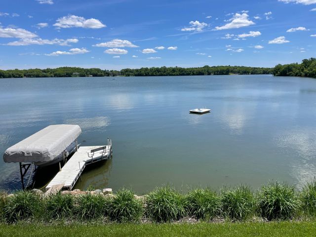 20341 Fairlawn Avenue, Prior Lake, MN 55372