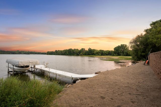 20341 Fairlawn Avenue, Prior Lake, MN 55372