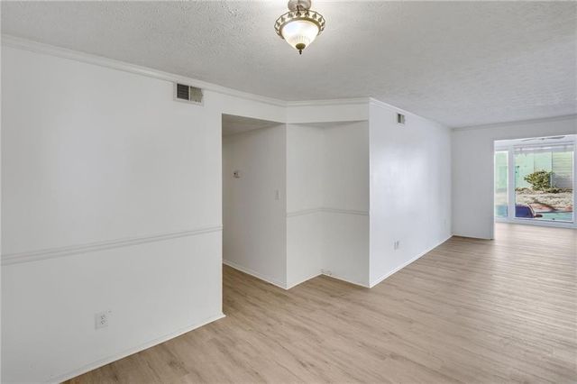 1403 Augusta Drive SE, Marietta, GA 30067