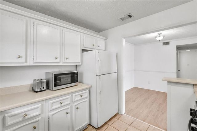 1403 Augusta Drive SE, Marietta, GA 30067