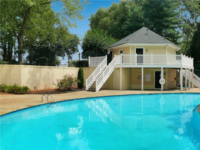 1403 Augusta Drive SE, Marietta, GA 30067